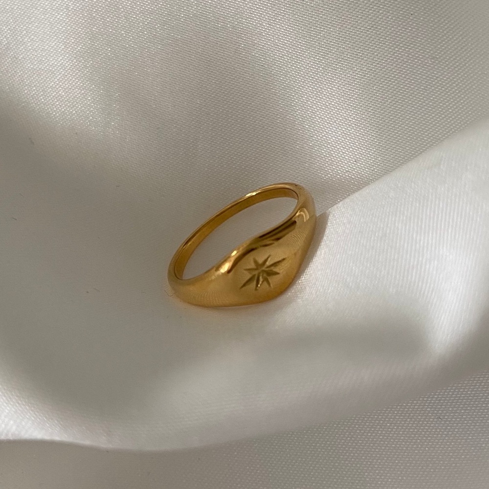 Aurora Ring - Picture 2 of 2